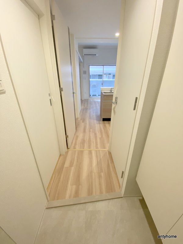 セレニテ難波ミラク壱番館　仲介手数料無料の内装