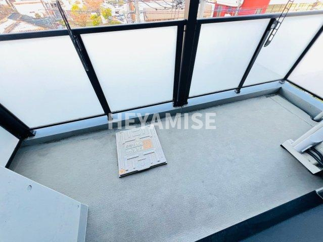 APARTMENTS CODE ISAHAYAのバルコニー|※室内画像は別号室のもの