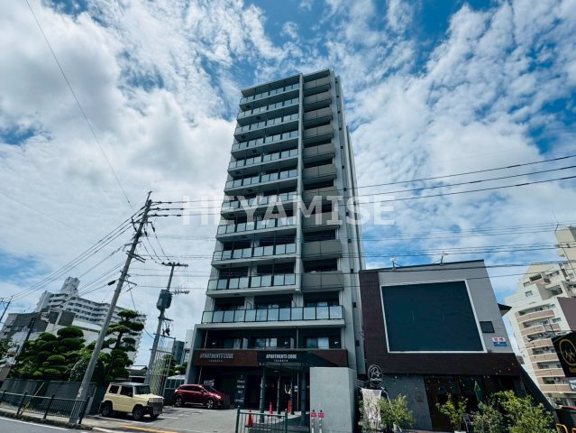 APARTMENTS CODE ISAHAYAの外観