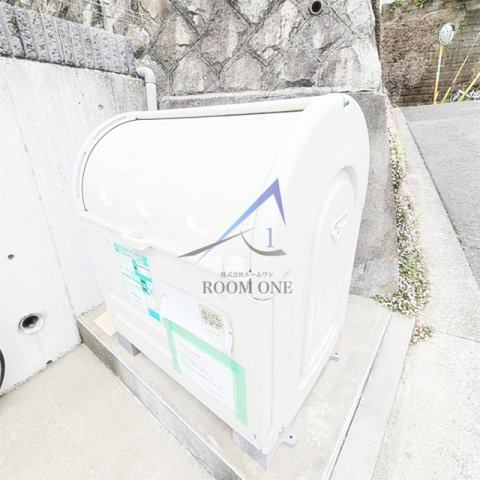 アーバンホームズのその他共用部分|敷地内ごみ置き場です。