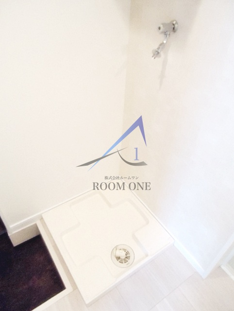 アーバンホームズの設備|洗濯機置き場です。