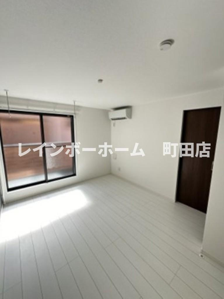 ベイルーム東本厚木※初期費用分割後払いサービス利用可能物件の居間・リビング|同施工会社参考写真