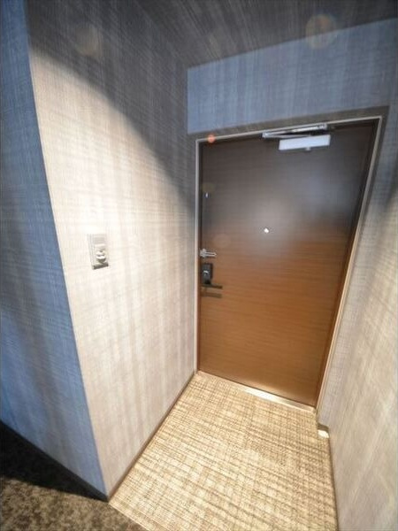 T’s Residence Nagoyaの玄関