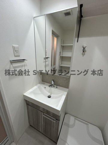 仲介手数料０円！LUORE浄心の独立洗面台