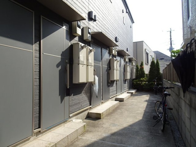 【エントランス】 | ソラーナイズミ