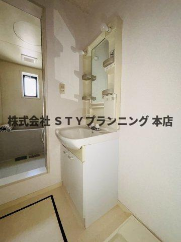 仲介手数料0円！エーデルワイスの洗面所