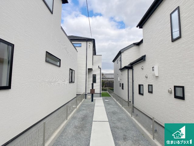 加古川市西神吉町岸　新築一戸建ての外観|安心の10年保証！外観を美しく保ち、雨水で汚れを落とします！気になることがありましたら、お気軽にお問い合わせください！