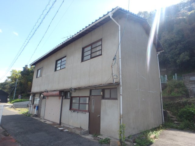 3軒長屋の借家