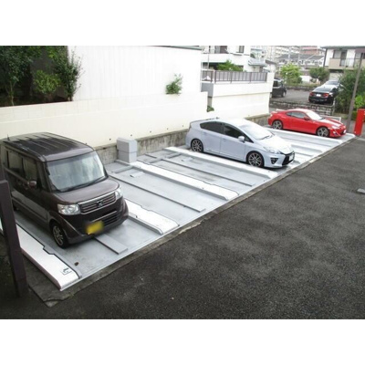 【駐車場】 | メゾンベール