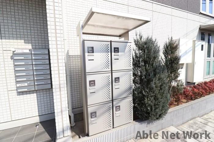 ルミウス（宮中）Aのその他共用部分|宅配ボックス完備