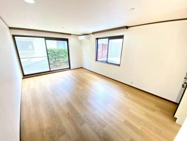 【居間・リビング】