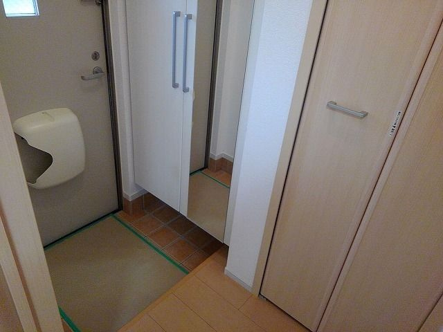 グランデ　ニケ　Ⅱの玄関