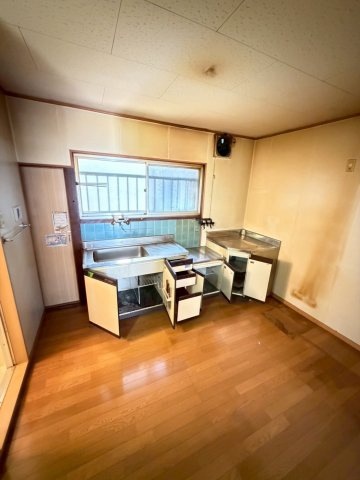 緑ヶ丘中町　戸建のキッチン