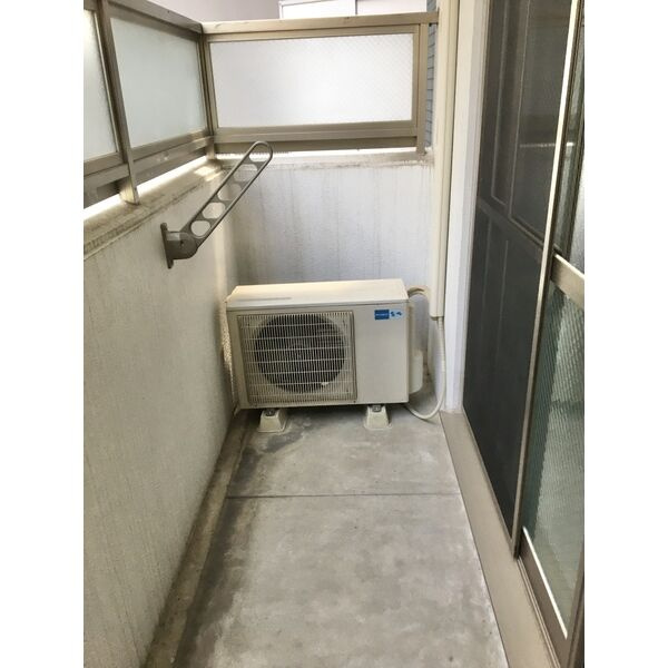 プライムコート栄生　名古屋市賃貸　仲介手数料無料のバルコニー