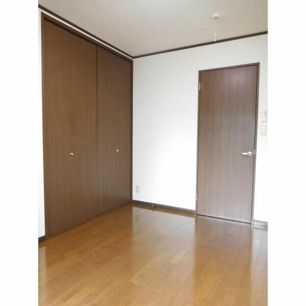 蕨市中央３丁目の賃貸マンションの内装