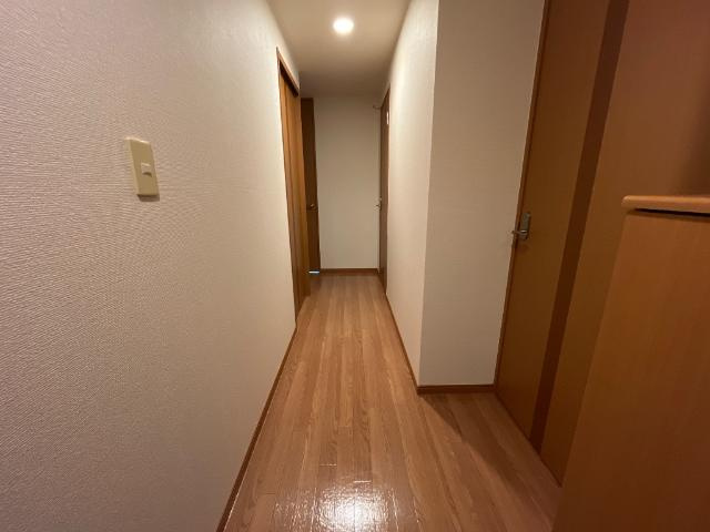 ガーデンハーツの内装|廊下