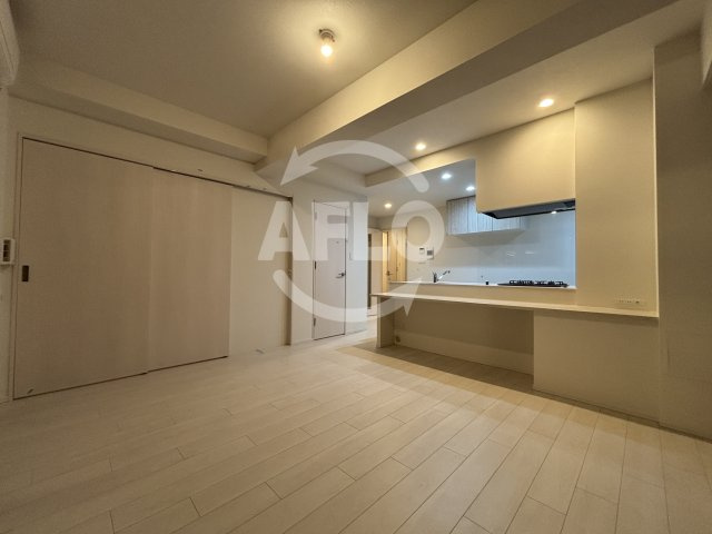 スプランディッド上本町WEST　生魂小学校区の居間・リビング|スプランディッド上本町WEST　リビング