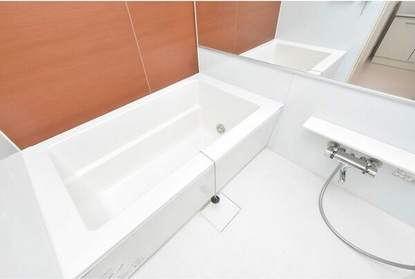 Gramercy Shiromi-doriの浴室
