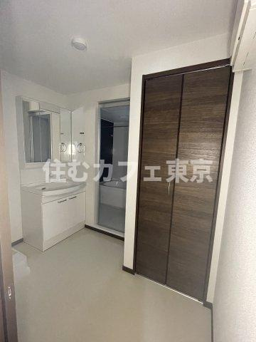 立川市栄町２丁目のアパートの洗面所