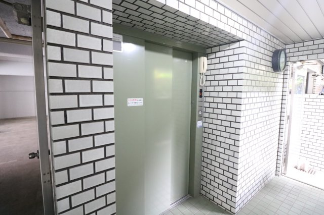 エレベーター