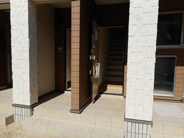 ガーデニア西町のエントランス