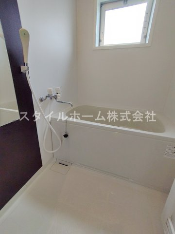 ＺＥＥＫの浴室|別部屋写真です。