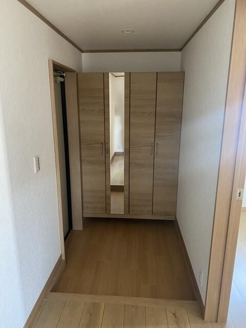 Ｈｉｌｌｓ真間の玄関