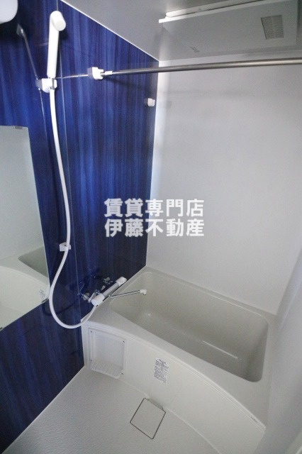 ArtizA浅間町の浴室