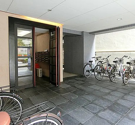 フォルトゥナ文京後楽園のエントランス