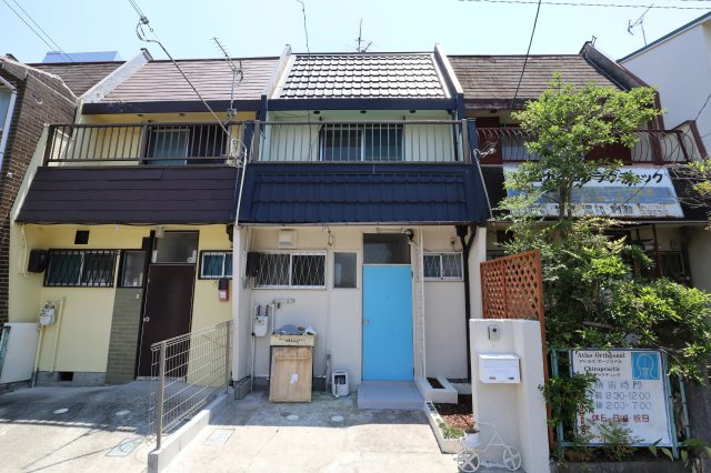 中曽司町戸建