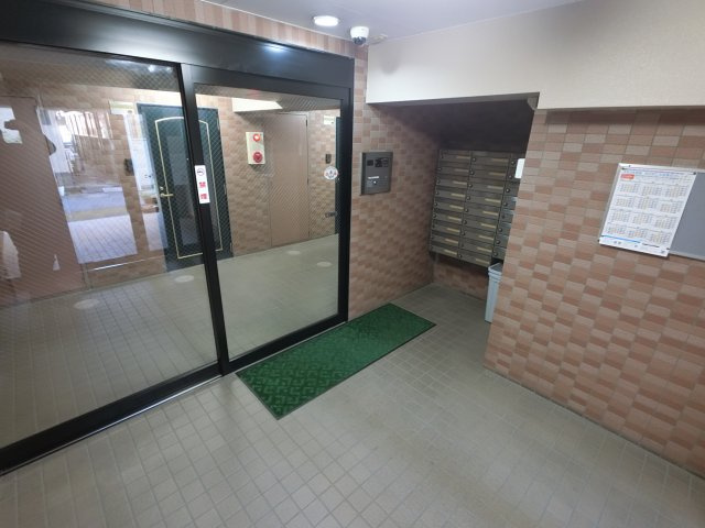 ヤサカハイムⅢのエントランス