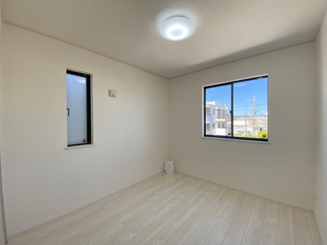 西原町与那城（全2棟）ラストB号棟の洋室|※同仕様写真です