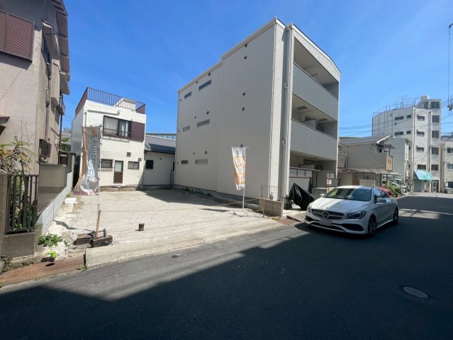 【前面道路含む現地写真】の画像