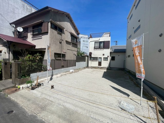 【前面道路含む現地写真】の画像