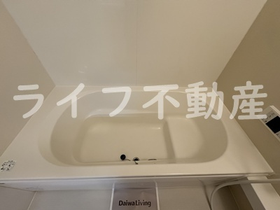 クローバー友井の浴室|落ち着いた空間のお風呂です