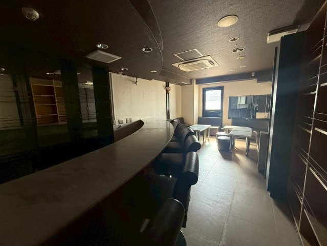 【ロビー】 | 北野坂WESTビル