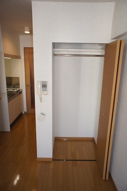 新品家具付きマンション対馬小路18(KaGood福岡)の収納