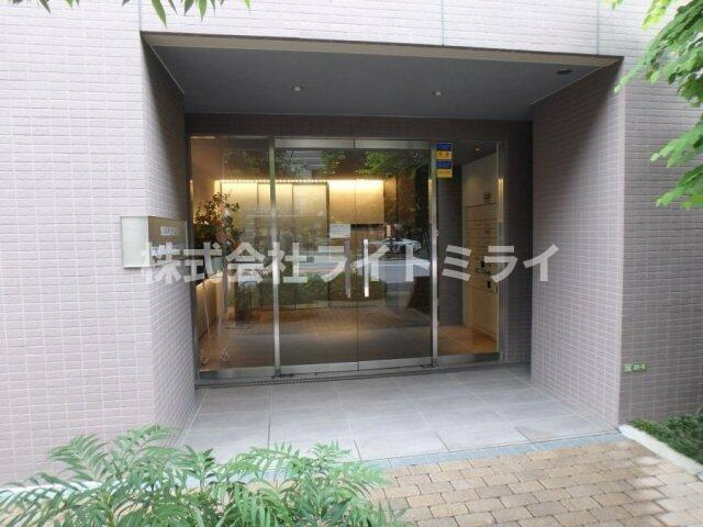ベルジェンド文京千駄木ノーブルのエントランス| 