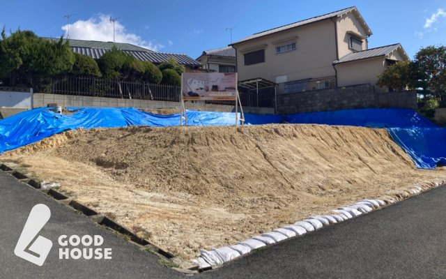【建築条件無し】印田町32 村野駅8分の駅近物件の周辺|現地写真（2025年9月撮影）
A号地は角地となります。前面道路は約4ｍの広さです。