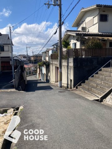 【建築条件無し】印田町32 村野駅8分の駅近物件の周辺|現地撮影(2026年3月撮影)
A号地 西側下道路