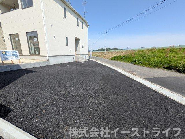 【新築戸建】　いわき市平第21　全2棟の駐車場|1号棟写真　カースペースです（3台駐車可能）