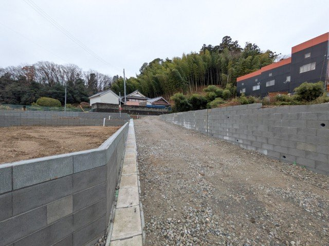 【売地】【値下げ】　いわき市常磐下湯長谷町　限定1区画　※建築条件なしの前面道路含む現地写真|協定道路