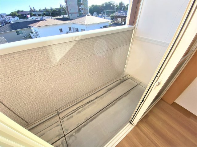 メイプル陶郷のバルコニー