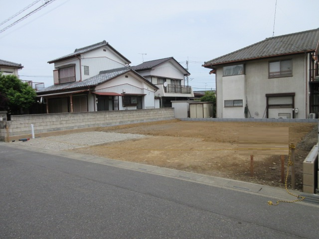 【仲介手数料無料】新築戸建　深谷市緑ヶ丘20-18（全1棟）大型平屋住宅の前面道路含む現地写真