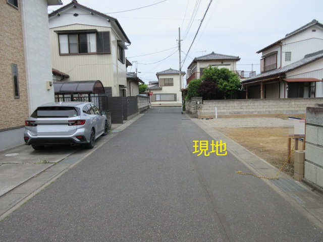【仲介手数料無料】新築戸建　深谷市緑ヶ丘20-18（全1棟）大型平屋住宅の前面道路含む現地写真