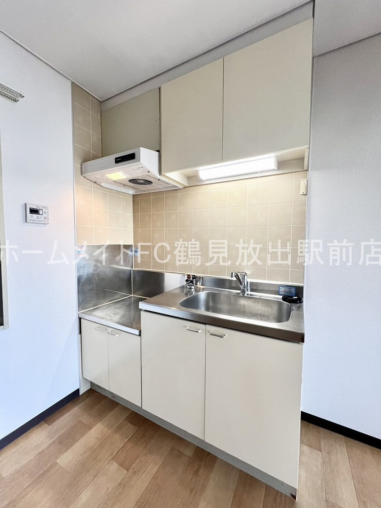 東大阪市森河内東２丁目のアパートのキッチン