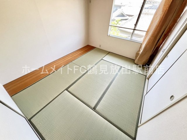 東大阪市森河内東２丁目のアパートの和室