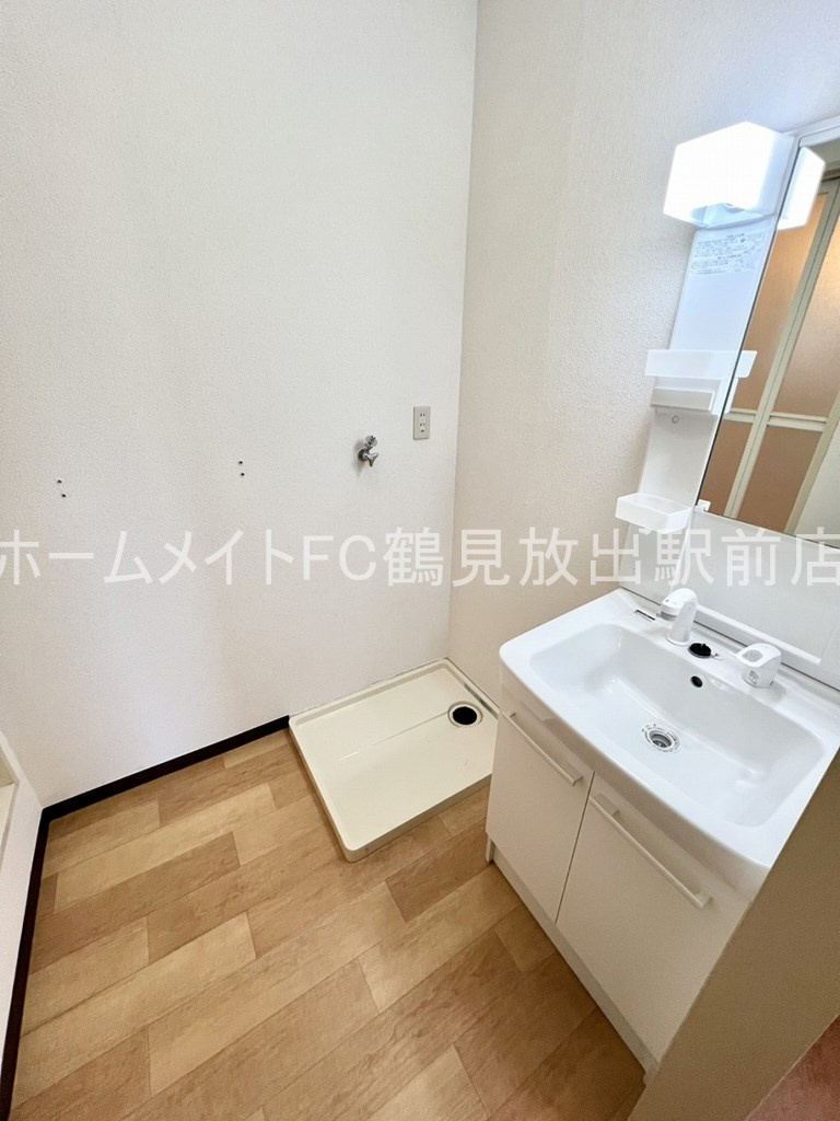 東大阪市森河内東２丁目のアパートの洗面所