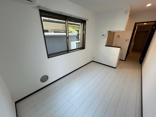 Ｃｈｉｌｌ　Ｐｌａｃｅ　２１４のその他