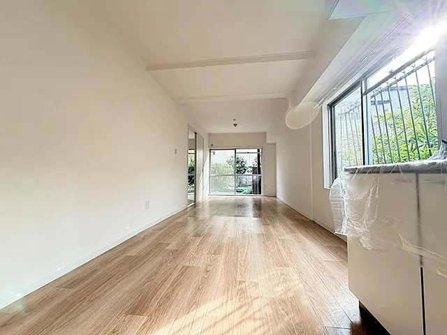 北夙川ハイツの居間・リビング